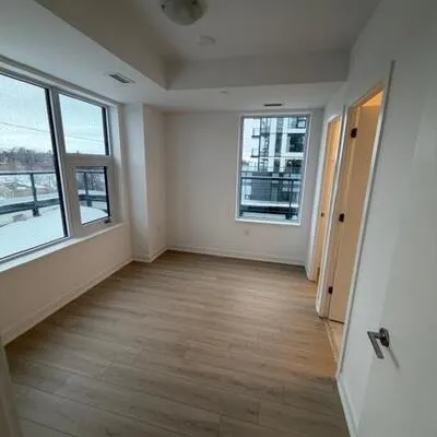 7437,&nbsp;Kingston, Rouge E11, Toronto