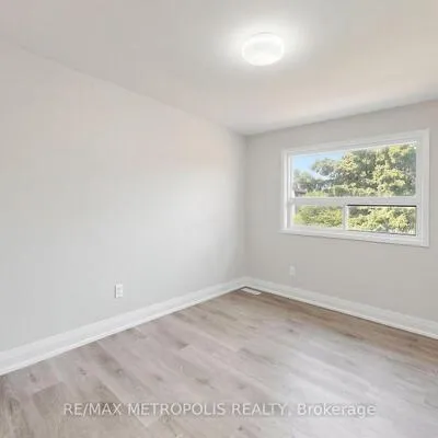 11,&nbsp;Livonia, Morningside, Toronto
