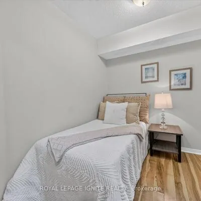 42,&nbsp;Pinery, Malvern, Toronto
