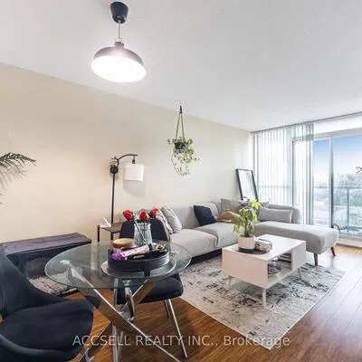 68,&nbsp;Grangeway, Woburn, Toronto