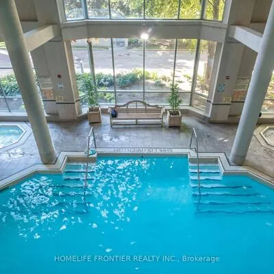 68,&nbsp;Corporate, Woburn, Toronto
