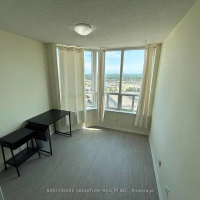 88,&nbsp;Corporate, Woburn, Toronto