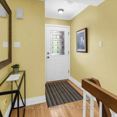 90,&nbsp;Edgewood, Woodbine Corridor, Toronto