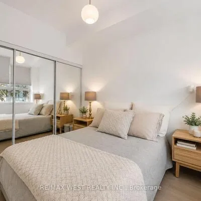 601,&nbsp;Kingston, The Beaches, Toronto