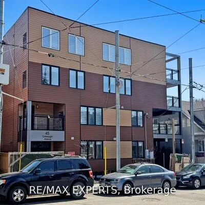 45,&nbsp;Connaught, Greenwood-Coxwell, Toronto