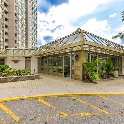 3231,&nbsp;Eglinton, Scarborough Village, Toronto