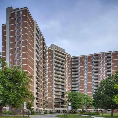 121,&nbsp;Trudelle, Eglinton East, Toronto