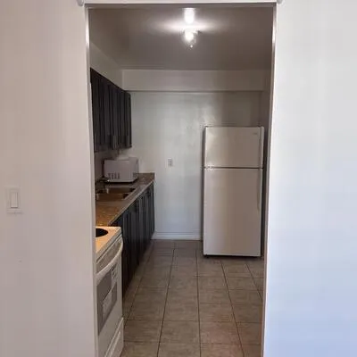 5,&nbsp;Massey, Crescent Town, Toronto