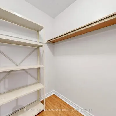 1250,&nbsp;Bridletowne, L'Amoreaux, Toronto