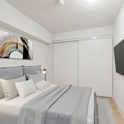 90,&nbsp;Glen Everest, Birchcliffe-Cliffside, Toronto