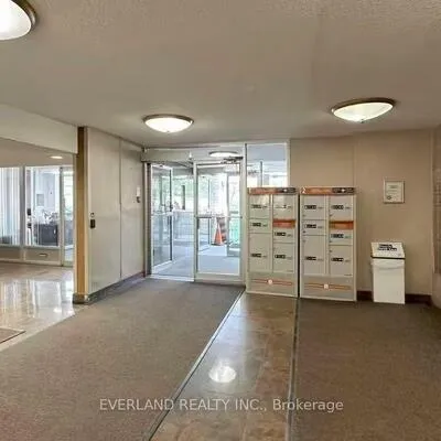2050,&nbsp;Bridletowne, L'Amoreaux, Toronto