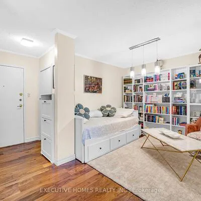 3131,&nbsp;Bridletowne, L'Amoreaux, Toronto