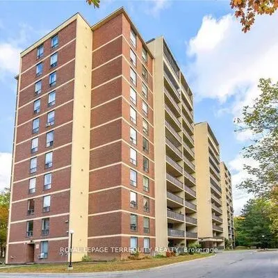 15,&nbsp;London Green, Glenfield-Jane Heights, Toronto