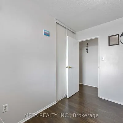 236,&nbsp;Albion, Elms-Old Rexdale, Toronto