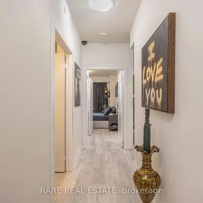 251,&nbsp;Manitoba, Mimico, Toronto