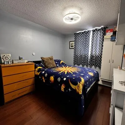 50,&nbsp;Lotherton, Yorkdale-Glen Park, Toronto