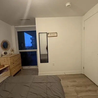 10,&nbsp;Gibbs, Islington-City Centre West, Toronto