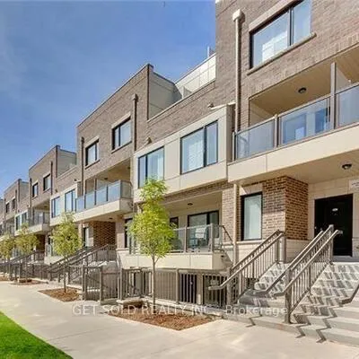 8,&nbsp;Drummond, Mimico, Toronto