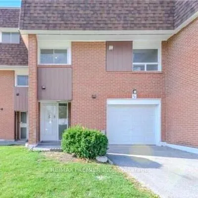 2,&nbsp;Litchfield, West Humber-Clairville, Toronto