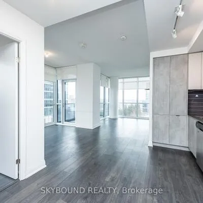 30,&nbsp;Gibbs, Islington-City Centre West, Toronto