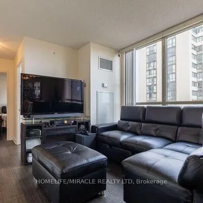 2901,&nbsp;Kipling, Mount Olive-Silverstone-Jamestown, Toronto