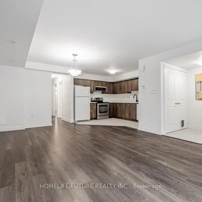 2355,&nbsp;Sheppard, Humberlea-Pelmo Park W5, Toronto