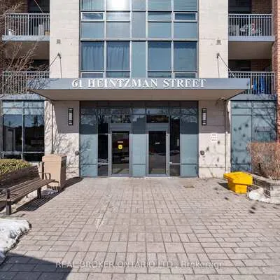 60,&nbsp;Heintzman, Junction Area, Toronto