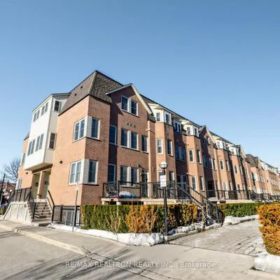 760,&nbsp;Lawrence, Yorkdale-Glen Park, Toronto