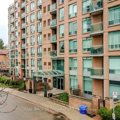 190,&nbsp;Manitoba, Mimico, Toronto