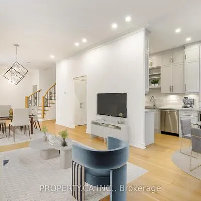 2,&nbsp;Aberfoyle, Islington-City Centre West, Toronto