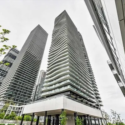 33,&nbsp;Shore Breeze, Mimico, Toronto