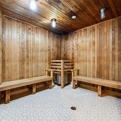 15,&nbsp;Legion, Mimico, Toronto