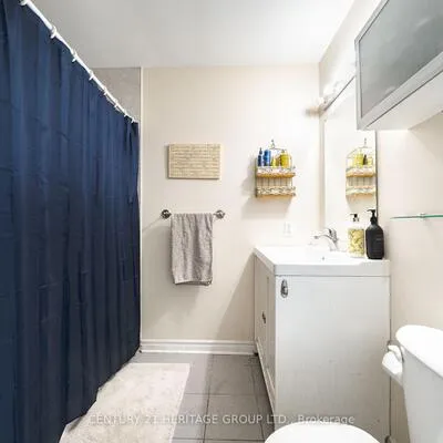 64,&nbsp;Sidney Belsey, Weston, Toronto