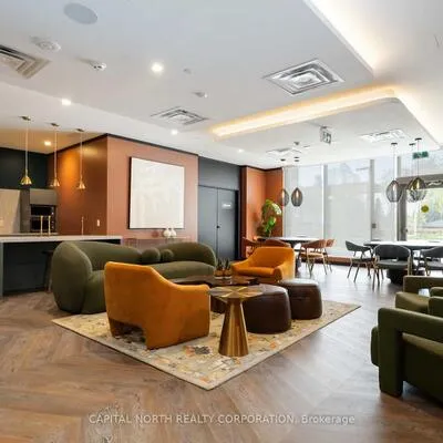 689, The Queensway, Stonegate-Queensway, Toronto