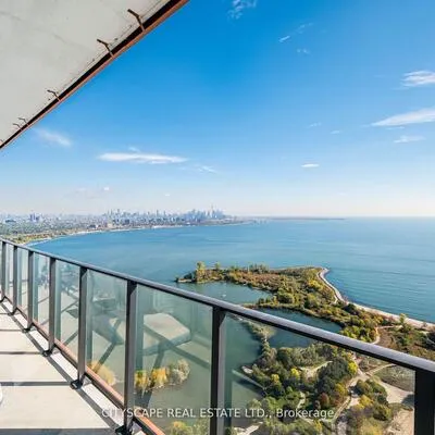 20,&nbsp;Shore Breeze, Mimico, Toronto