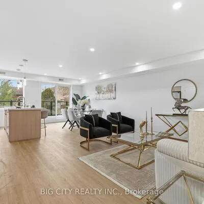 68,&nbsp;Westholme, Junction Area, Toronto