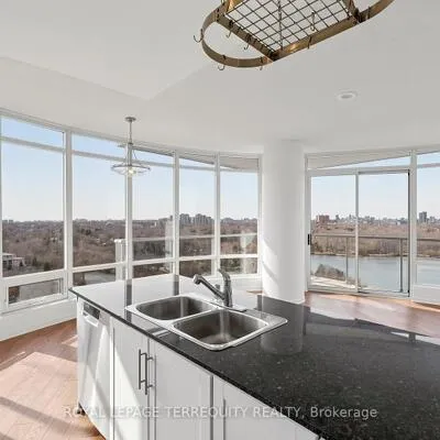 15,&nbsp;Windermere, High Park-Swansea, Toronto