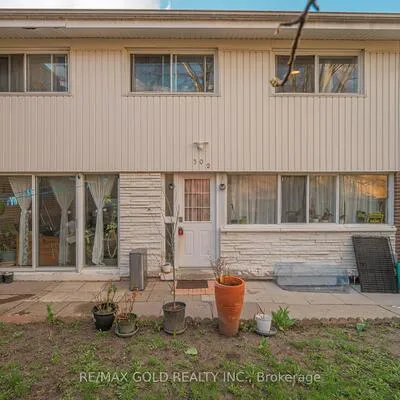 30,&nbsp;Sentinel, York University Heights, Toronto