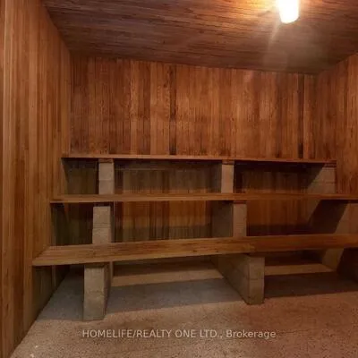 380,&nbsp;Dixon, Kingsview Village-The Westway, Toronto