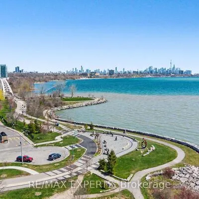 5,&nbsp;Marine Parade, Mimico, Toronto