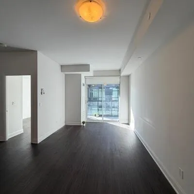 25,&nbsp;Fontenay, Edenbridge-Humber Valley, Toronto