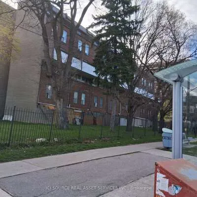 10,&nbsp;Eddystone, Glenfield-Jane Heights, Toronto