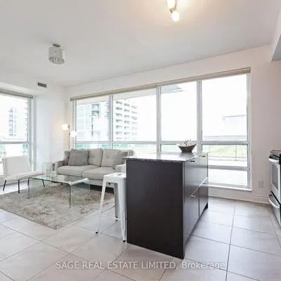 16,&nbsp;Brookers, Mimico, Toronto