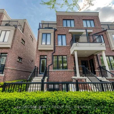 10,&nbsp;Carnation, Long Branch, Toronto