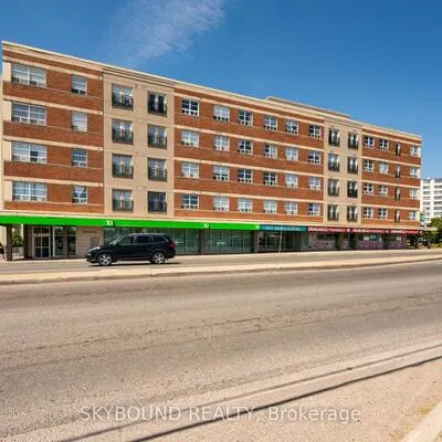 1415,&nbsp;Lawrence, Brookhaven-Amesbury, Toronto