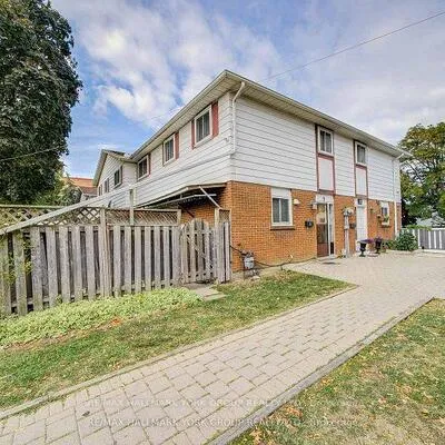 9,&nbsp;Bur Oak, Glenfield-Jane Heights, Toronto