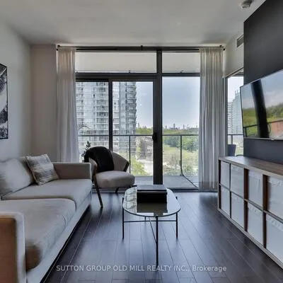 103,&nbsp;The Queensway, High Park-Swansea, Toronto