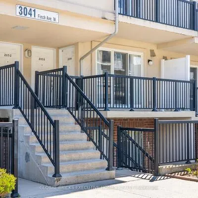 3041,&nbsp;Finch, Humbermede, Toronto