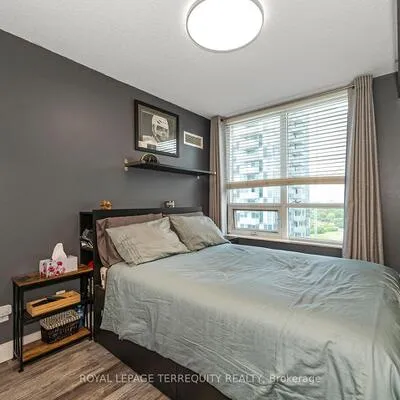 35,&nbsp;Viking, Islington-City Centre West, Toronto