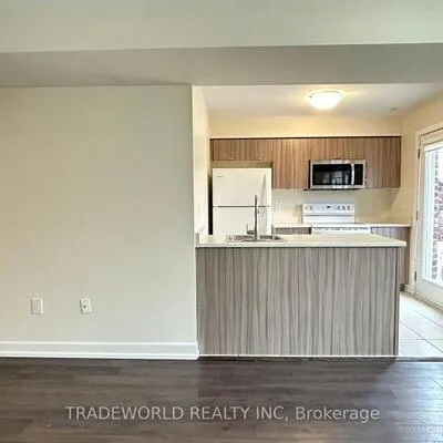 2355,&nbsp;Sheppard, Humberlea-Pelmo Park W5, Toronto
